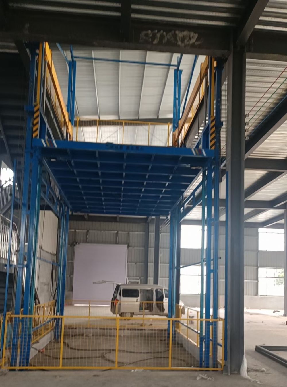 鏈條導(dǎo)軌式液壓升降機(jī)、載貨升降平臺(tái)廠家、價(jià)格