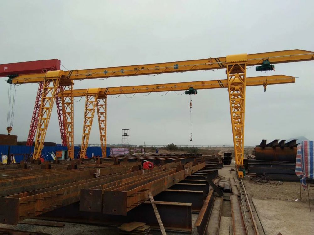 濮陽(yáng)龍門(mén)吊、MH型電動(dòng)葫蘆門(mén)式起重機(jī)廠家供貨、安裝維修