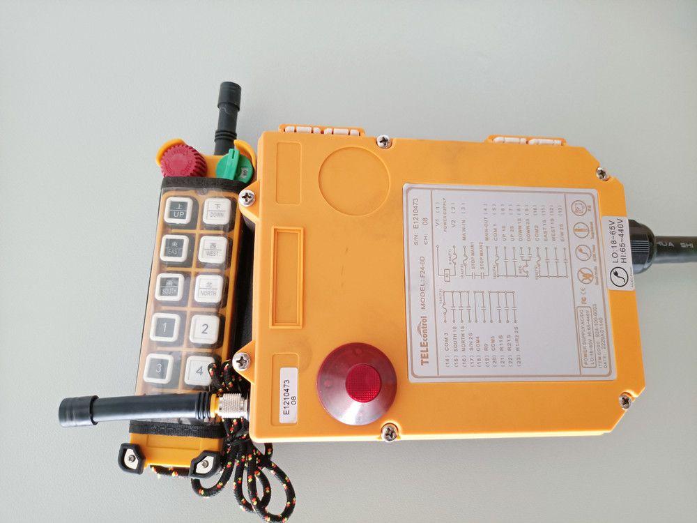 工業(yè)遙控器、起重機(jī)遙控器、遙控器安裝加裝、遙控器改造修理維修