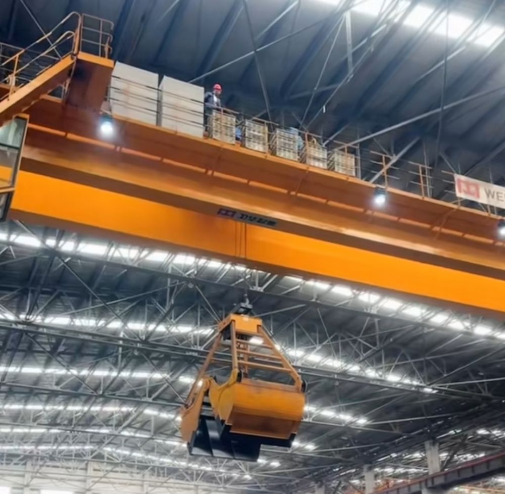 河南起重機(jī)廠家供貨抓斗橋式起重機(jī)、抓斗吊