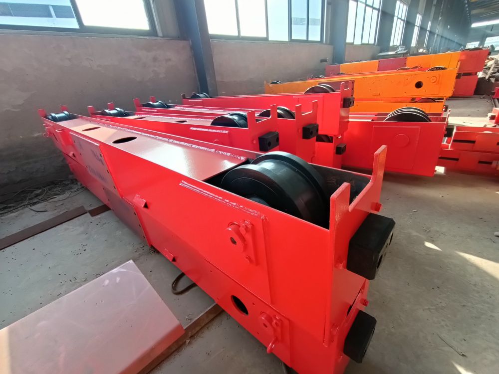 起重機(jī)端梁、起重機(jī)大車運(yùn)行機(jī)構(gòu)、起重車輪組生產(chǎn)廠家、型號、價(jià)格