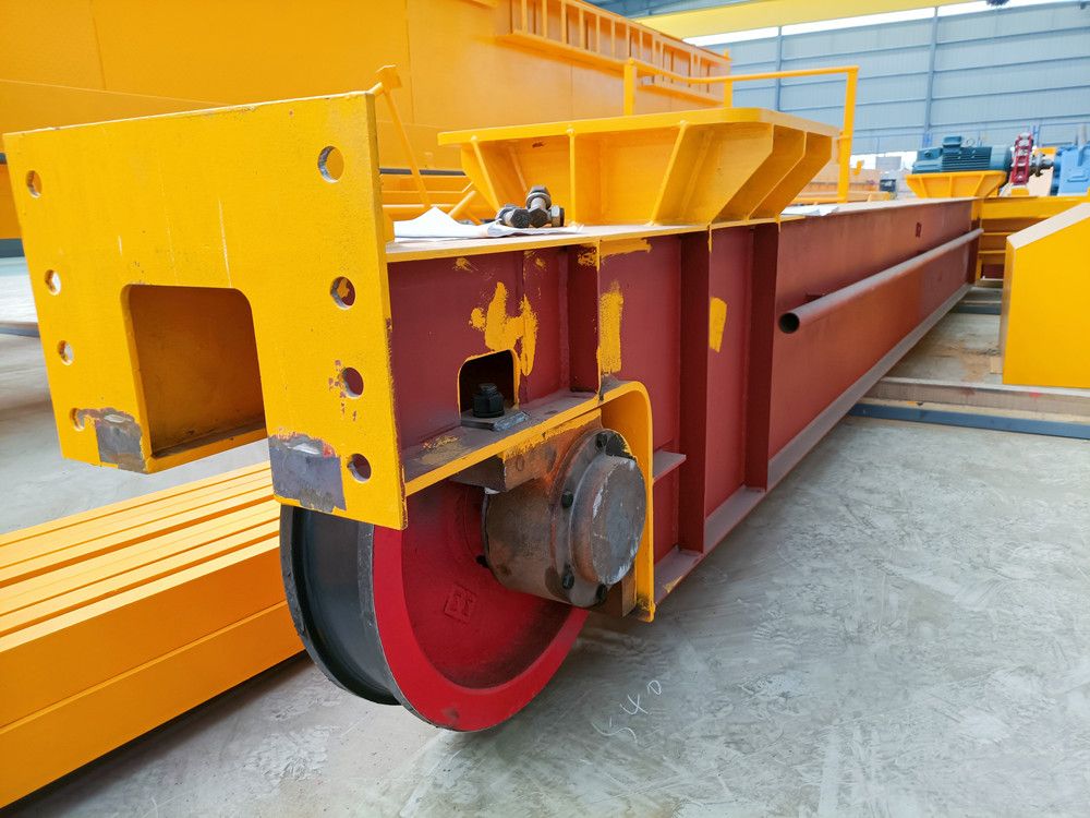 遼寧起重配件、起重機(jī)大車運(yùn)行機(jī)構(gòu)、龍門吊地梁廠家配套