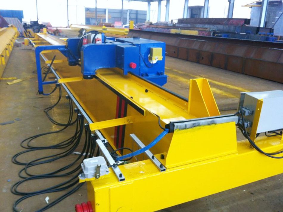 青島起重機(jī)，LDP型低凈空電動(dòng)單梁起重機(jī)