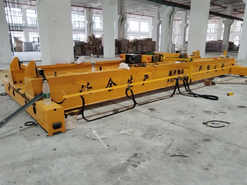 LH型1~100噸電動葫蘆橋式起重機(jī)、葫蘆雙梁天車、吊機(jī)