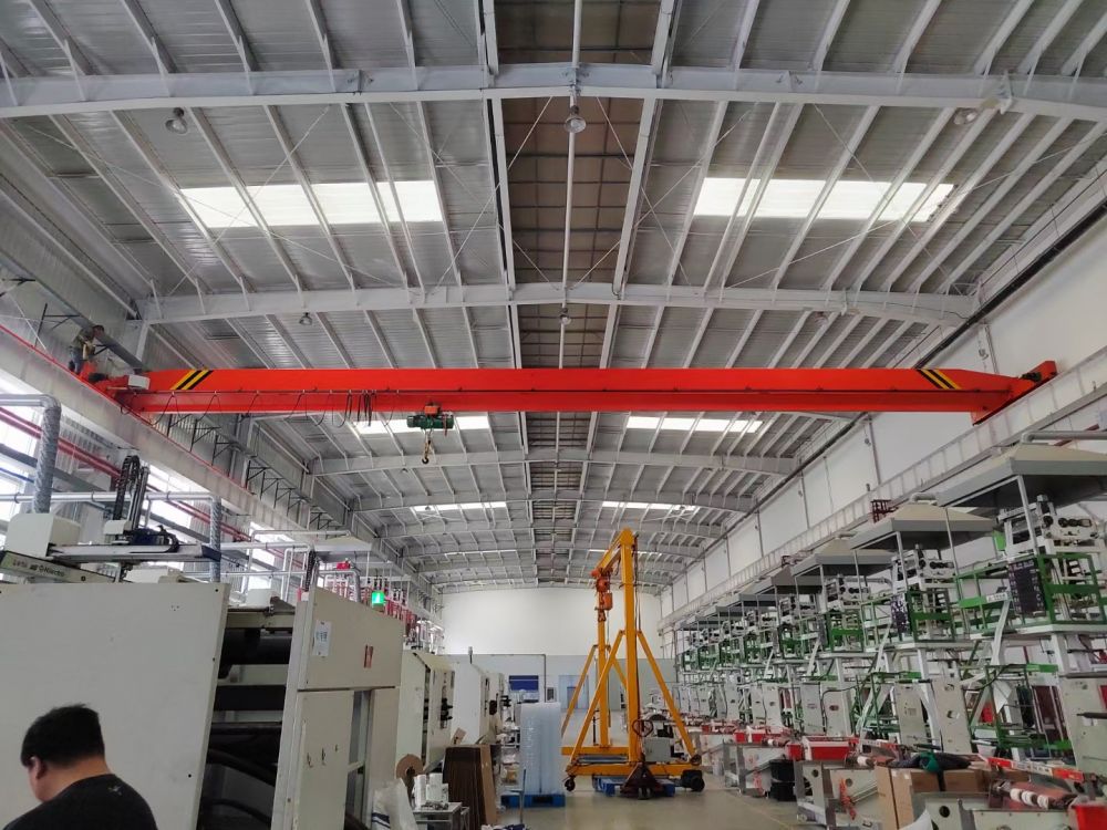 電動(dòng)橋式行車、LDA型電動(dòng)單梁起重機(jī)性能、價(jià)格