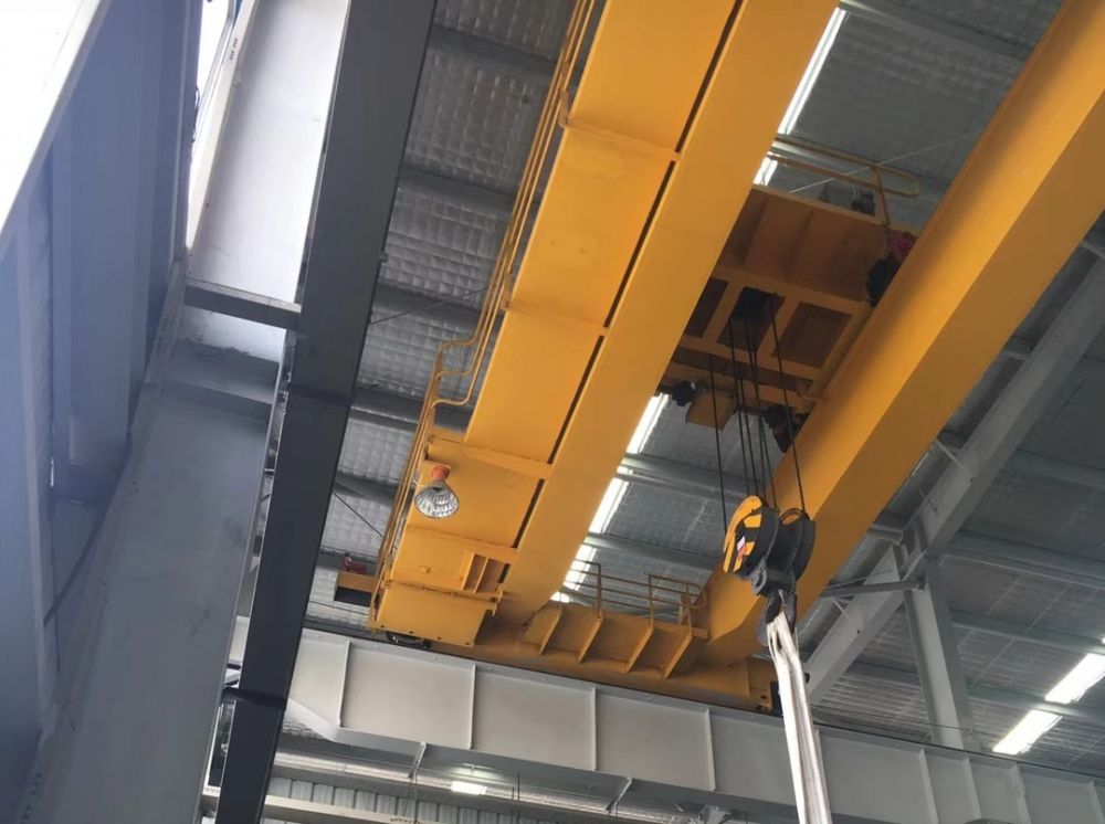 宜賓起重機(jī)廠家、型號(hào)、參數(shù)、報(bào)價(jià)、電動(dòng)雙梁起重機(jī)銷售安裝維修