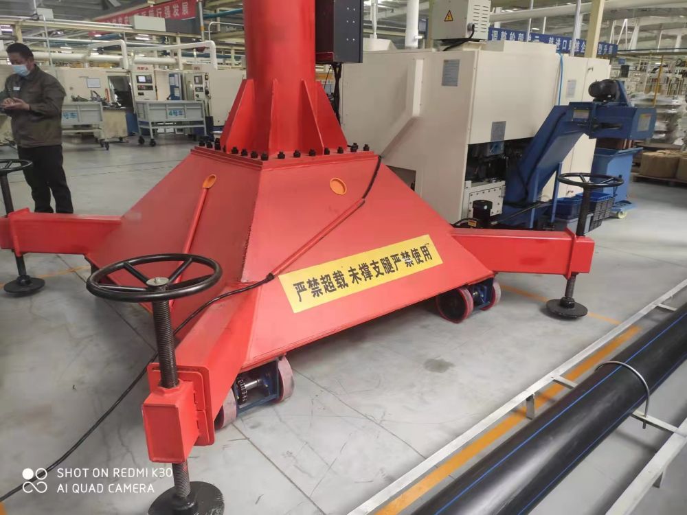 電動移動柱式懸臂吊