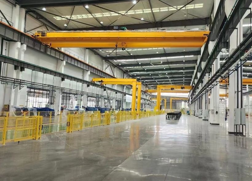 雙梁橋式起重機(jī)、雙梁天車、雙梁航車、東起起重