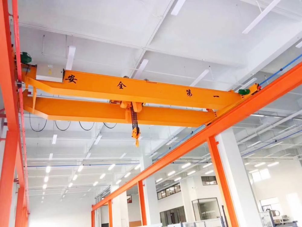 LH型電動(dòng)葫蘆橋式起重機(jī)、葫蘆雙天車、吊機(jī)、航吊