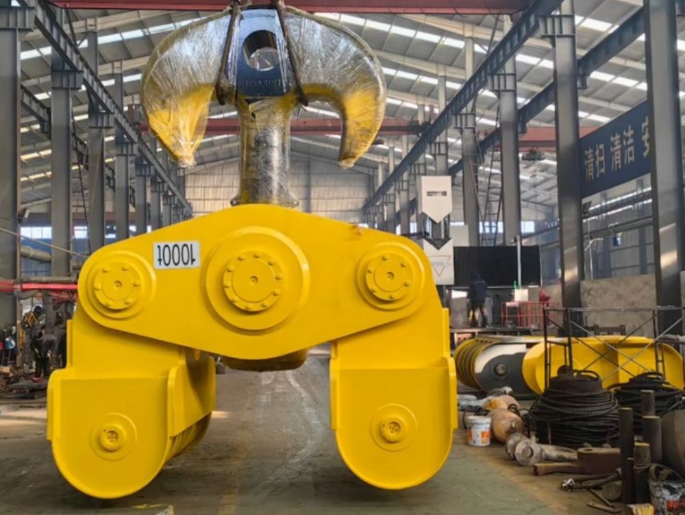 河南起重吊鉤、單雙梁橋門式起重機(jī)吊鉤、行車吊鉤廠家、價格