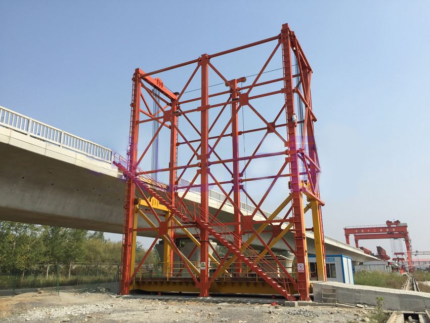 路橋起重機械、混凝土罐車提升機