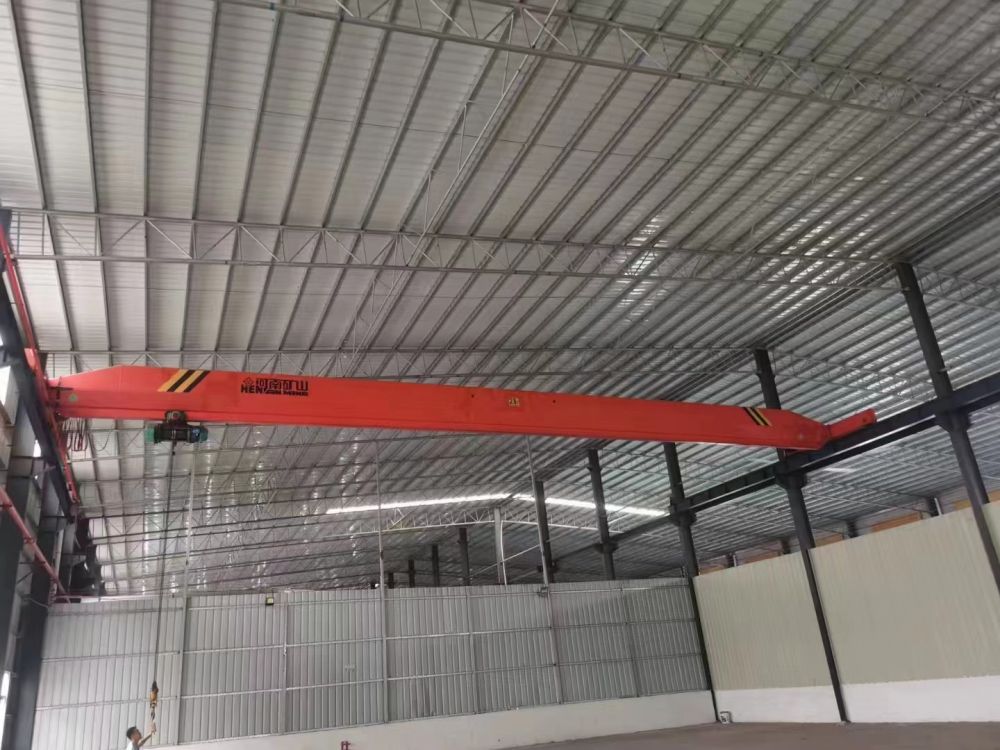 電動單梁起重機(jī)生產(chǎn)廠家、型號規(guī)格、技術(shù)參數(shù)