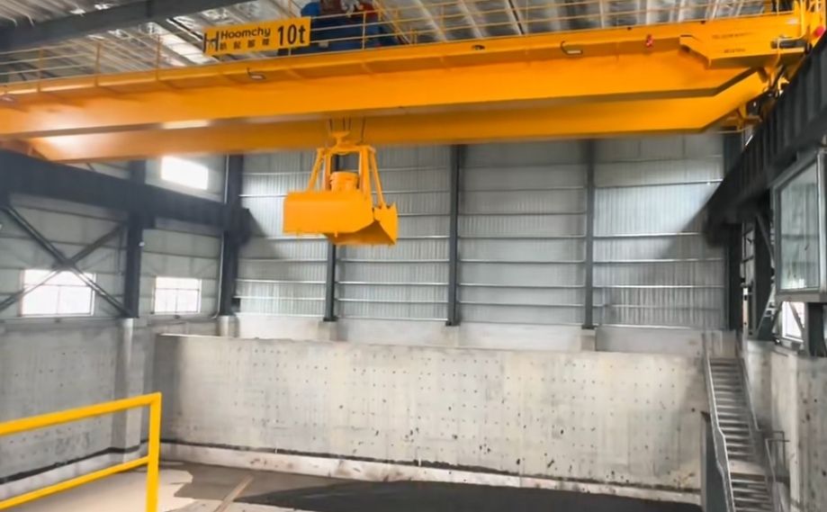 電動(dòng)抓斗行車、智能抓斗天車、QZ型抓斗橋式起重機(jī)