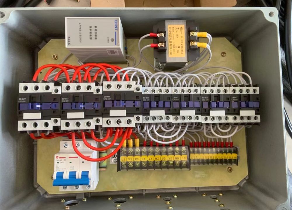 河北起重電氣、起重機(jī)電氣控制箱、DK電器箱