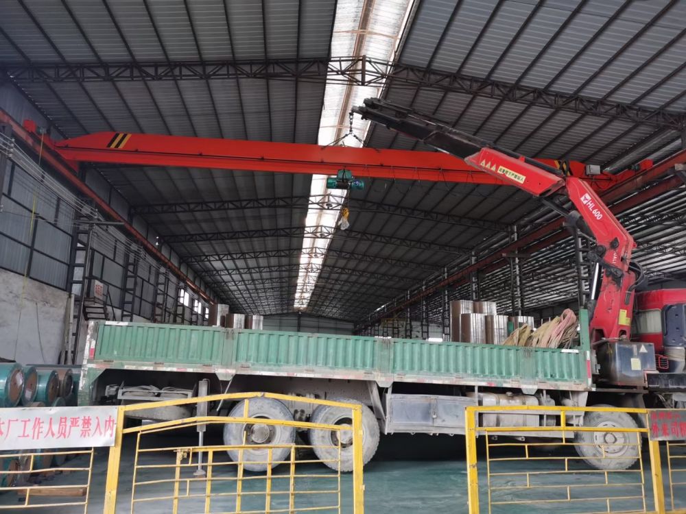 起重機廠家、電動單梁起重機生產(chǎn)制造、安裝維修