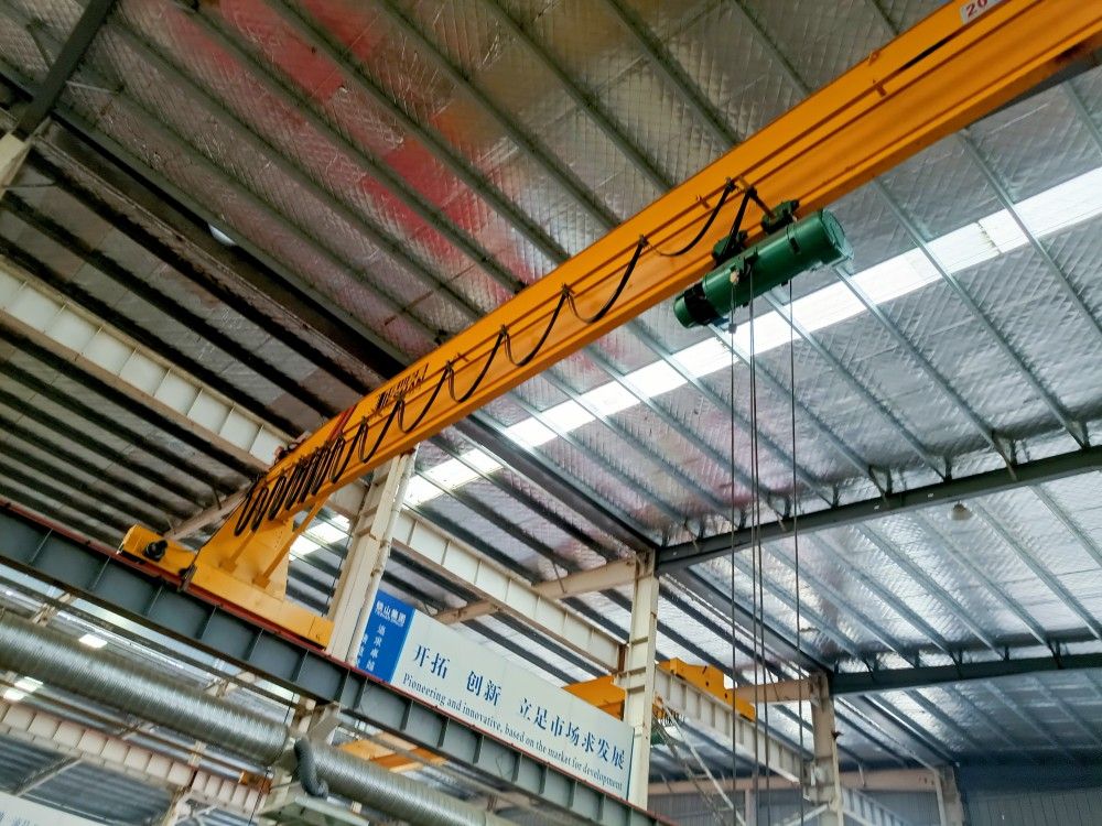 河南鐵山起重機、LDA型電動單梁橋式起重機、橋吊、天車、吊機