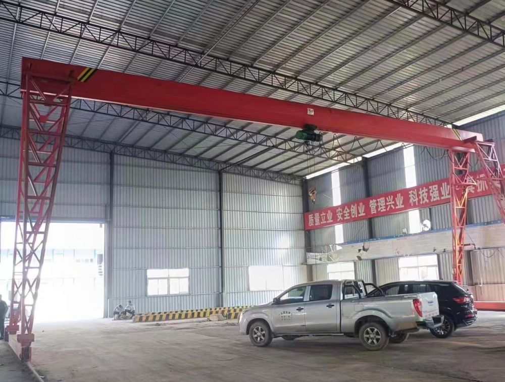 電動門式起重機、龍門吊生產(chǎn)廠家、龍門吊制造、龍門吊安裝維修