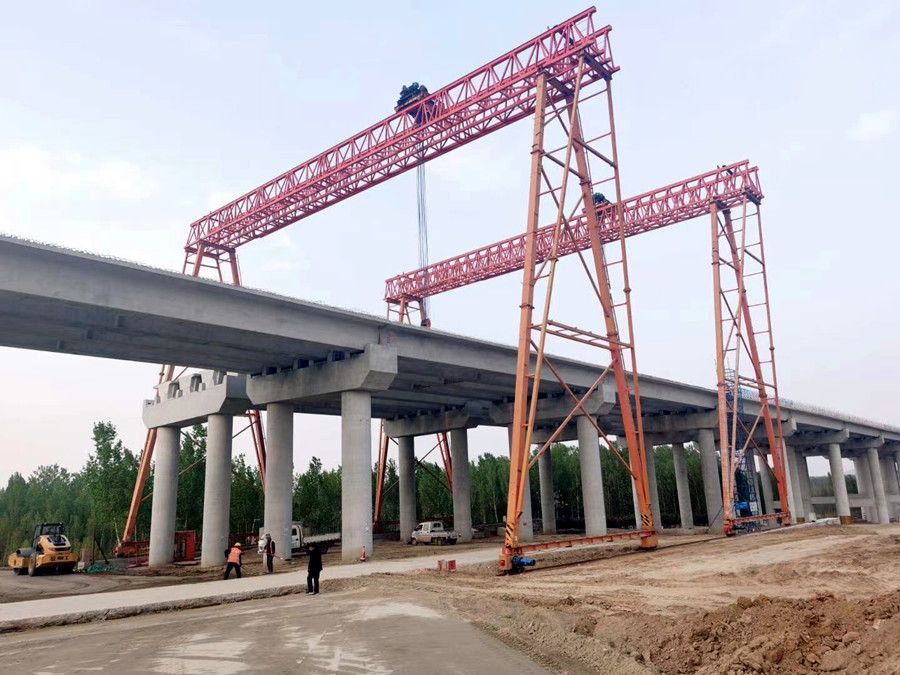 西藏拉薩龍門吊、路橋工程提梁機(jī)、門式起重機(jī)廠家銷售安裝維修