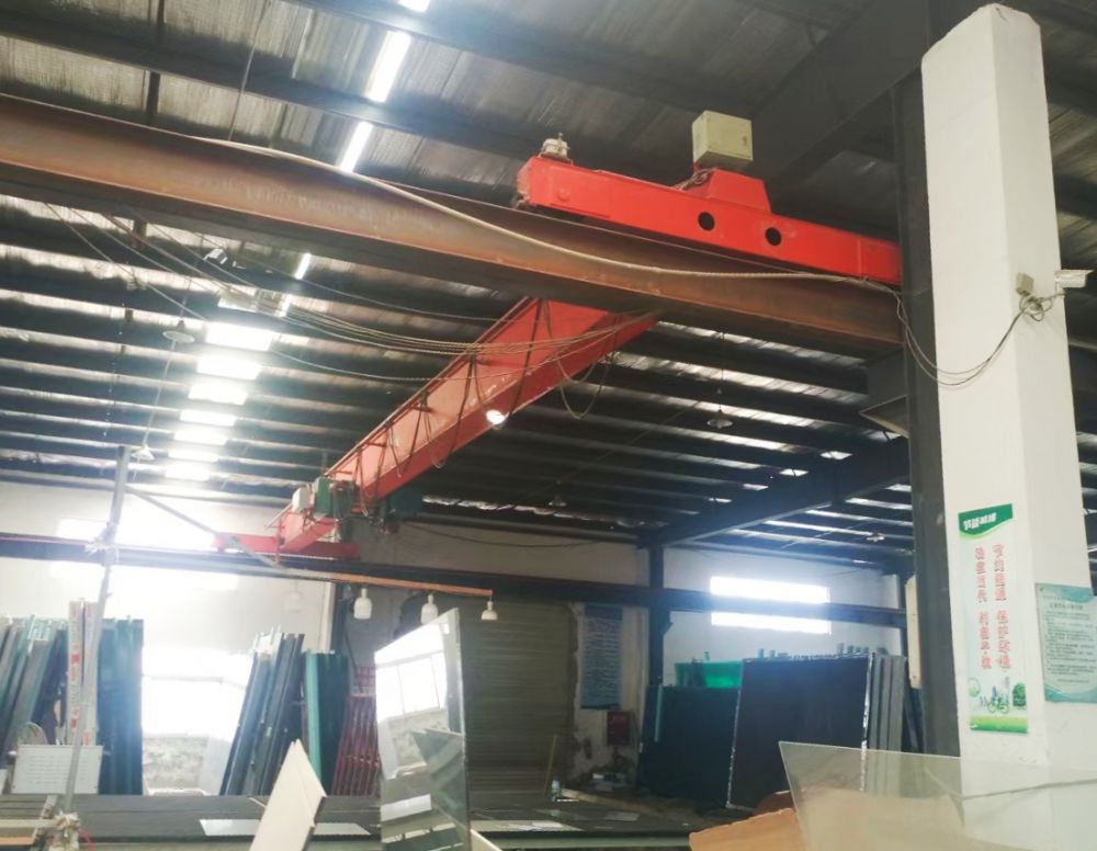 山東歐式新型起重機(jī)、LDX型電動(dòng)單梁起重機(jī)、天車、吊機(jī)