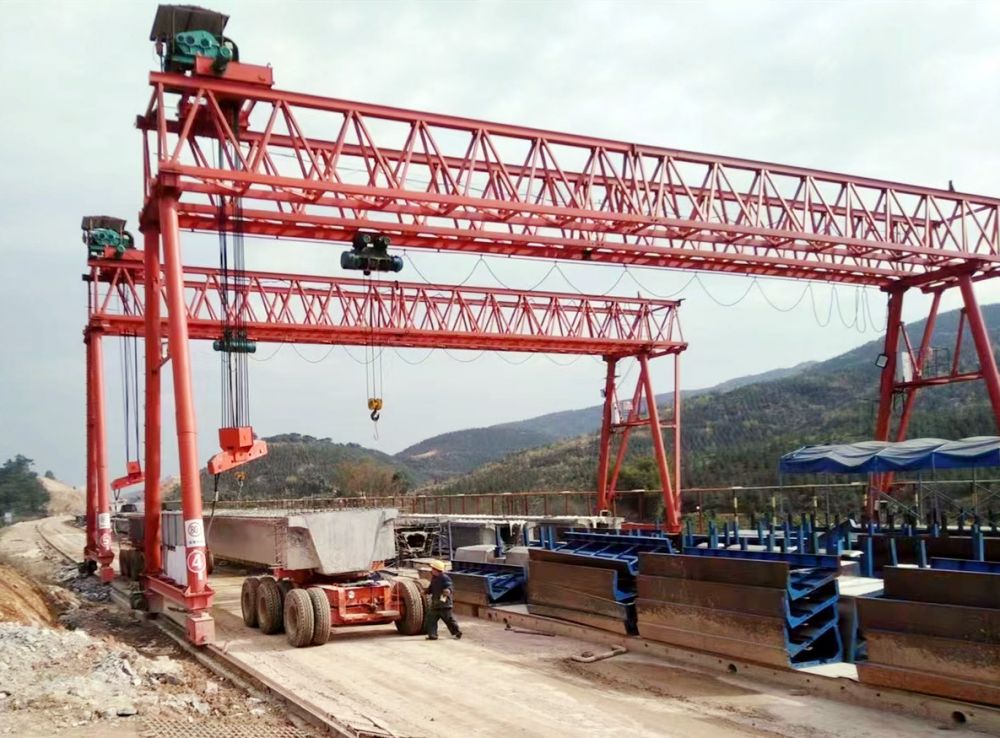日照龍門吊、提梁機(jī)、路橋門機(jī)-河南省長城起重設(shè)備集團(tuán)有限公司