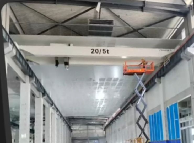 無塵潔凈起重機(jī)、潔凈室橋式起重機(jī)、清潔起重機(jī)