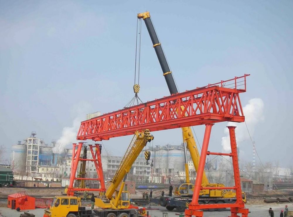 路橋門機(jī)、提梁機(jī)、工程龍門吊、MG型桁架門式起重機(jī)