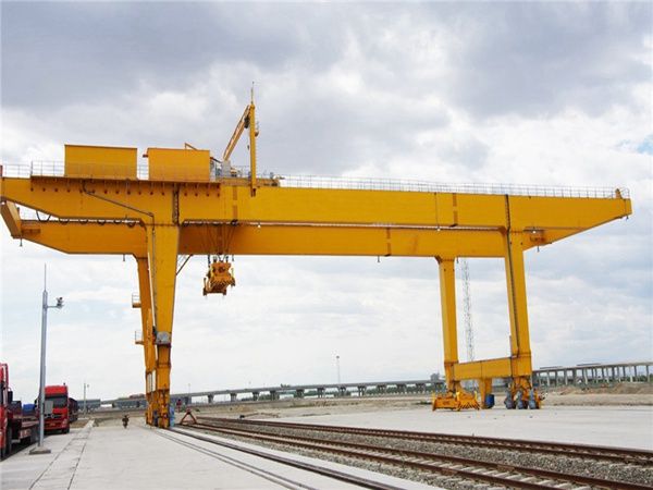江蘇蘇州龍門(mén)吊租賃梁場(chǎng)龍門(mén)吊100噸36米跨