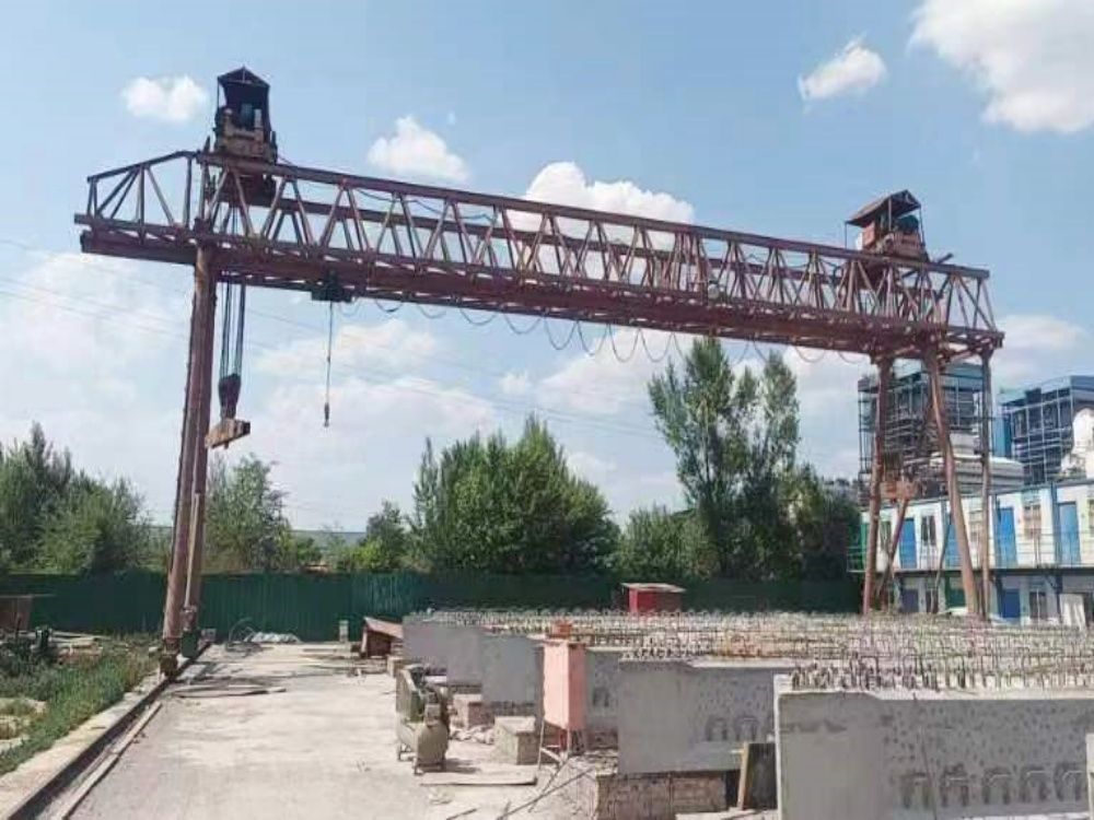 山西提梁機(jī)、梁場門式起重機(jī)/龍門吊租賃廠家