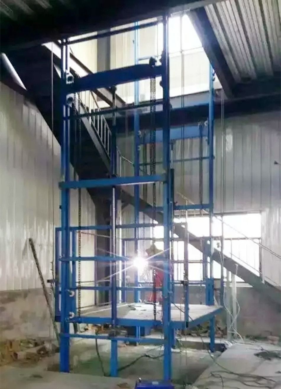 達州市鏈條導(dǎo)軌升降機、升降貨梯、液壓提升機廠家銷售