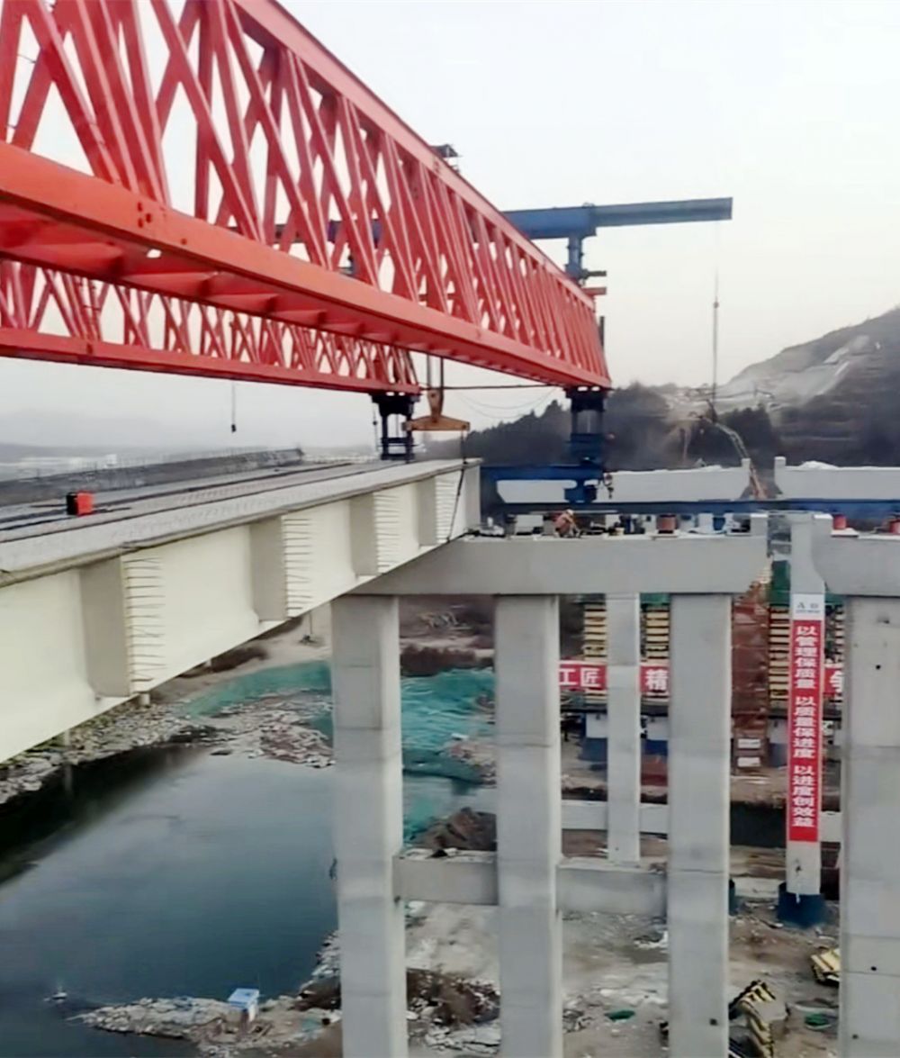 架橋機(jī) (2).jpg