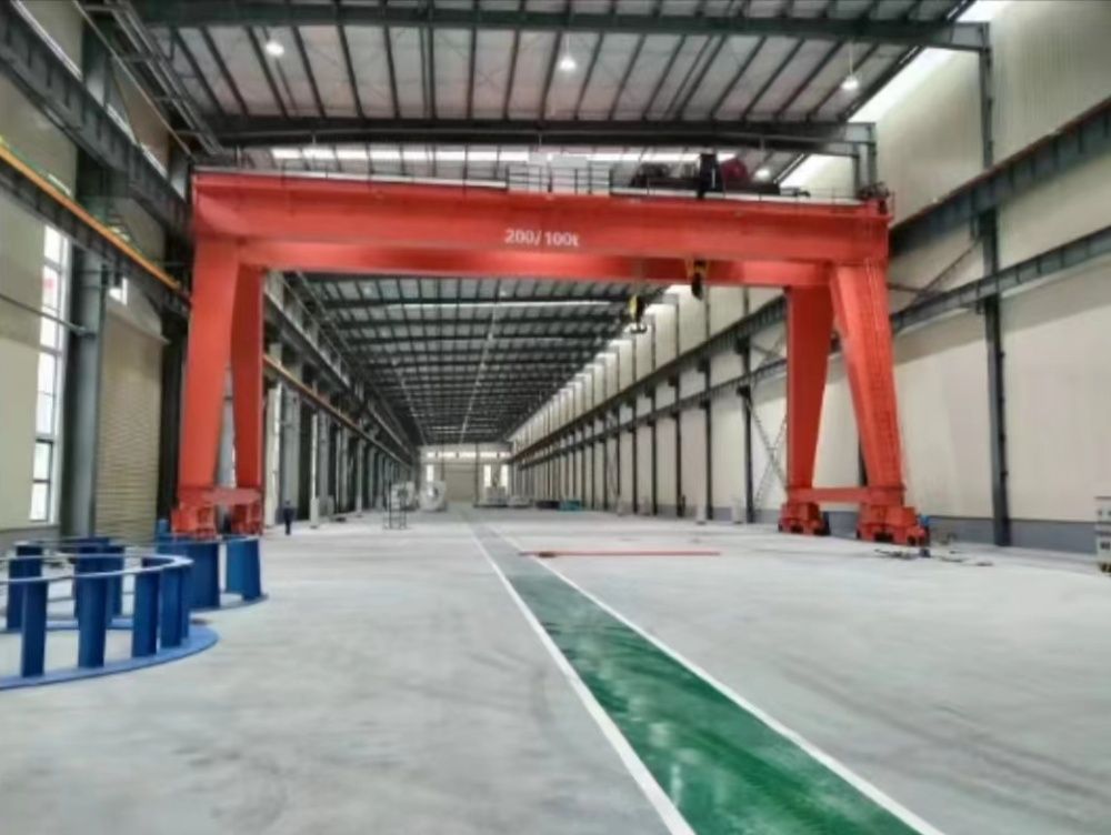 福建龍門吊，MG型通用電動雙梁門式起重機(jī)