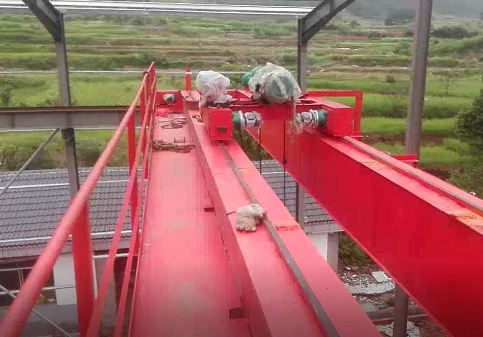 婁底橋式起重機、LH型電動葫蘆雙梁起重機廠家供貨