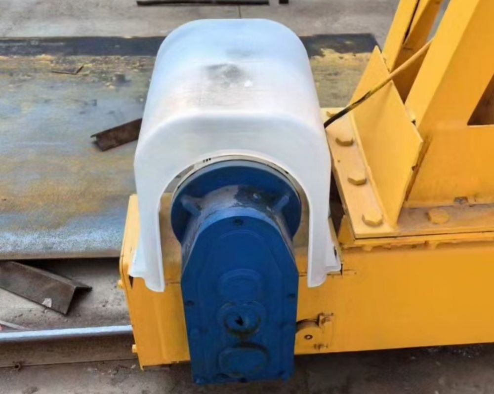 室外起重機(jī)防雨罩、龍門吊電機(jī)防雨罩