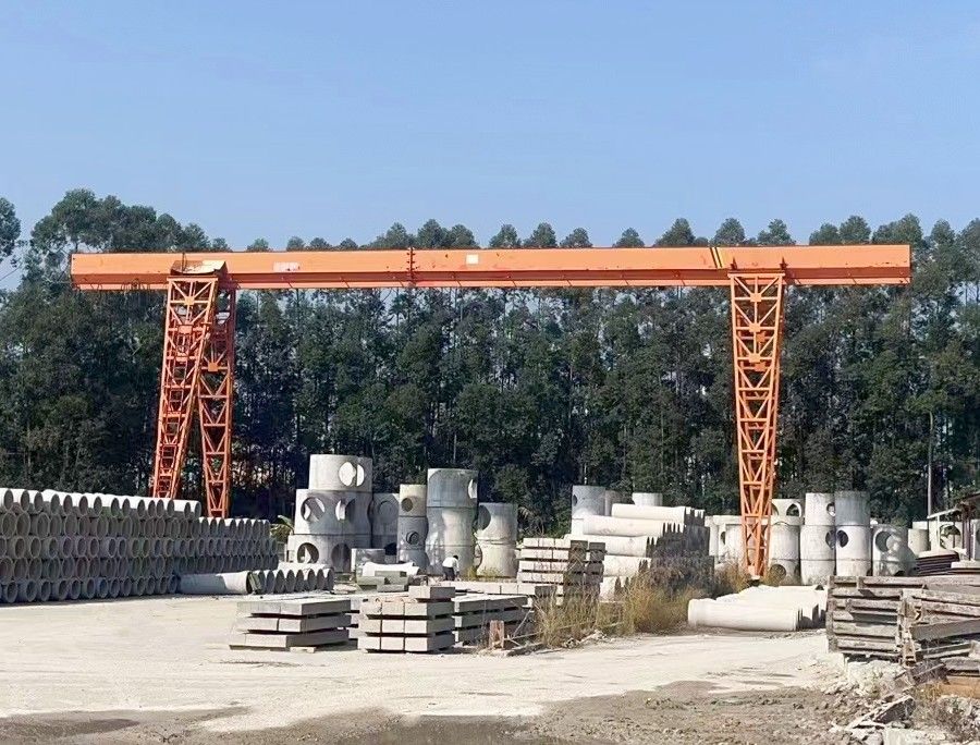 龍門吊廠家、品牌、MH單梁門式起重機(jī)設(shè)計制造、安裝調(diào)試、售后維修