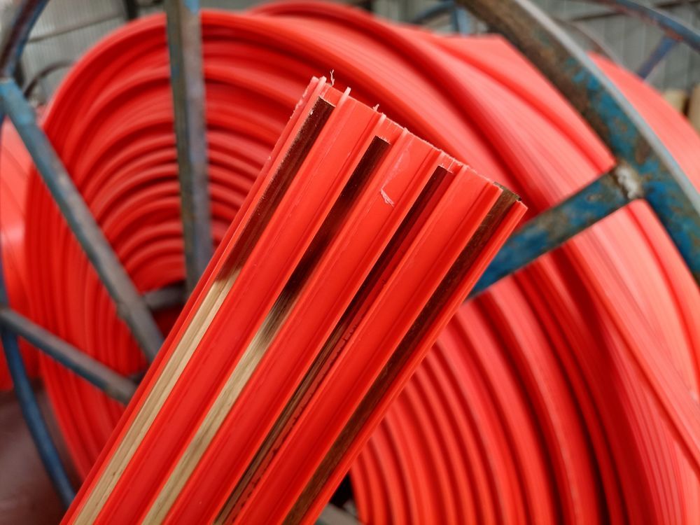 滑導(dǎo)線、無接縫滑觸線廠家直銷